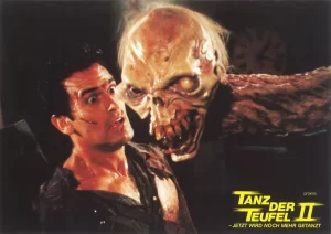 Зловещие мертвецы 2 (1987)